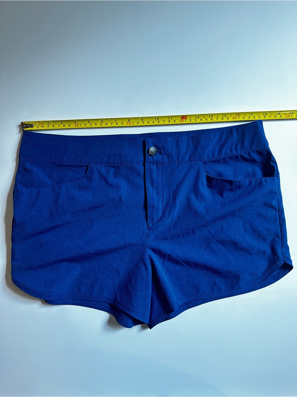 Magellan Outdoors Pro Fish Women’s Shorts Large Blue - Picture 8 of 13
